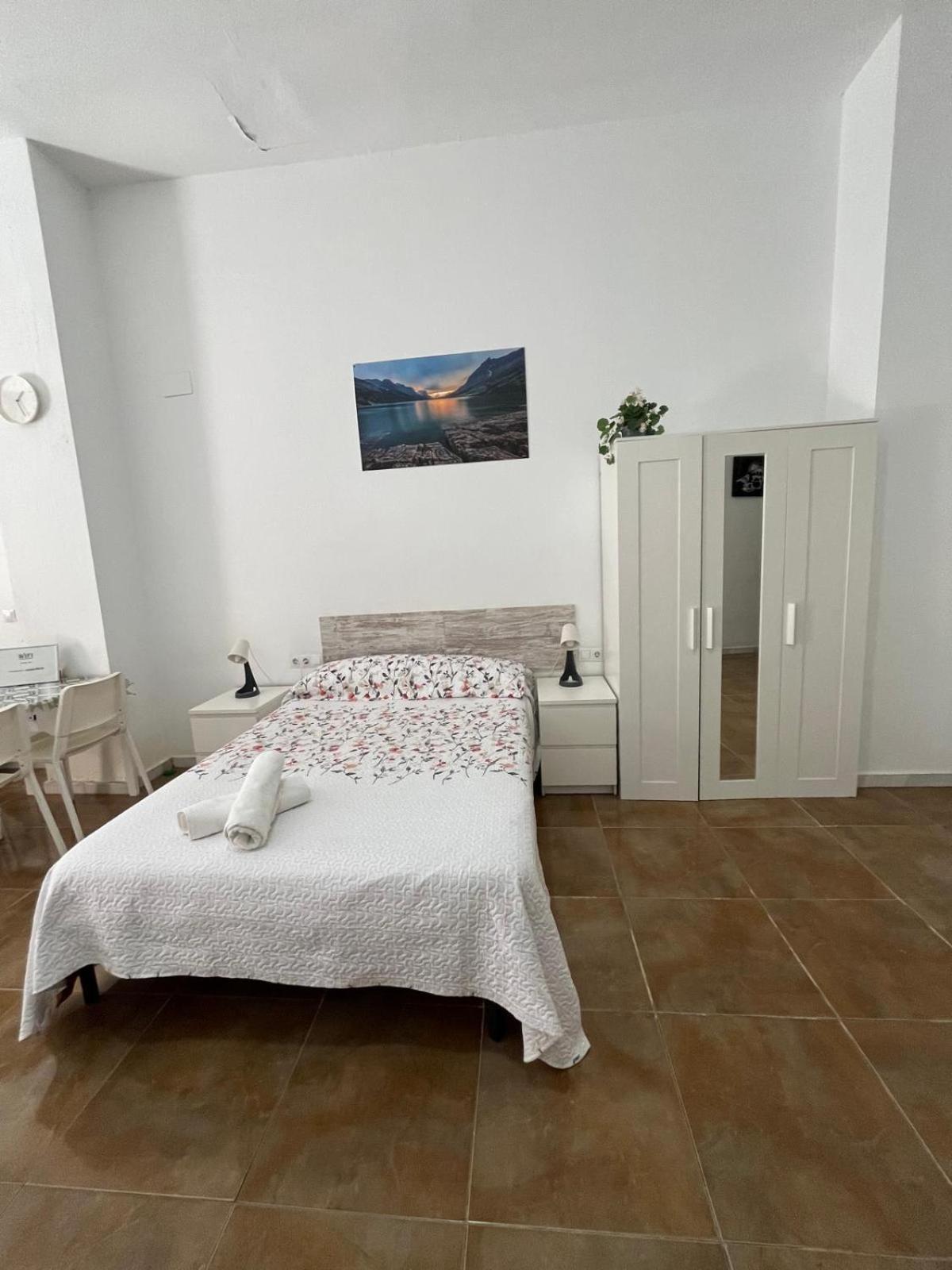 Apartamento Becquer 2 Málaga Exterior foto